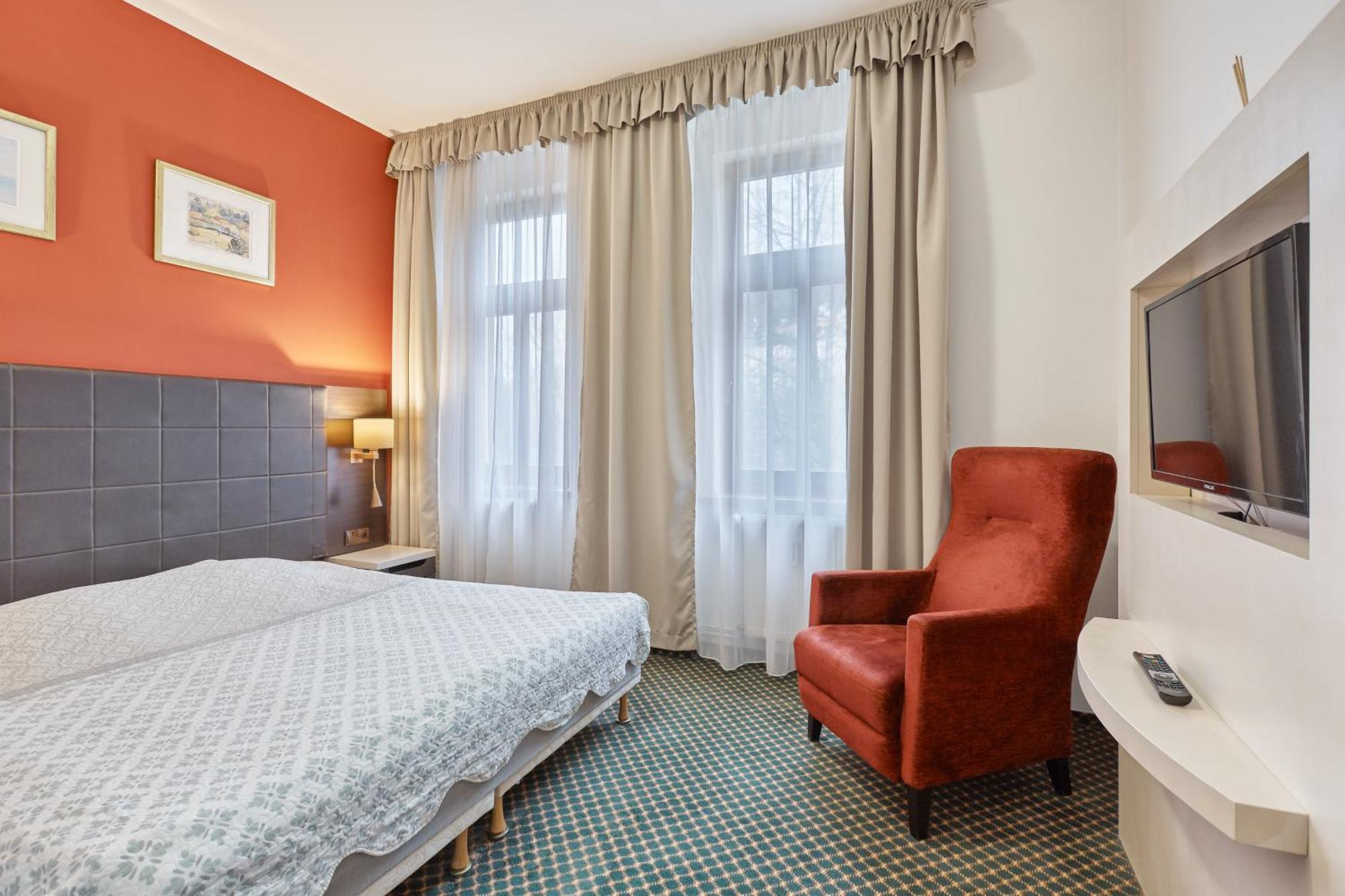 Excellent Apartments In Spa City Center 5 Min Walk From The Colonnade การ์โลวีวารี ภายนอก รูปภาพ
