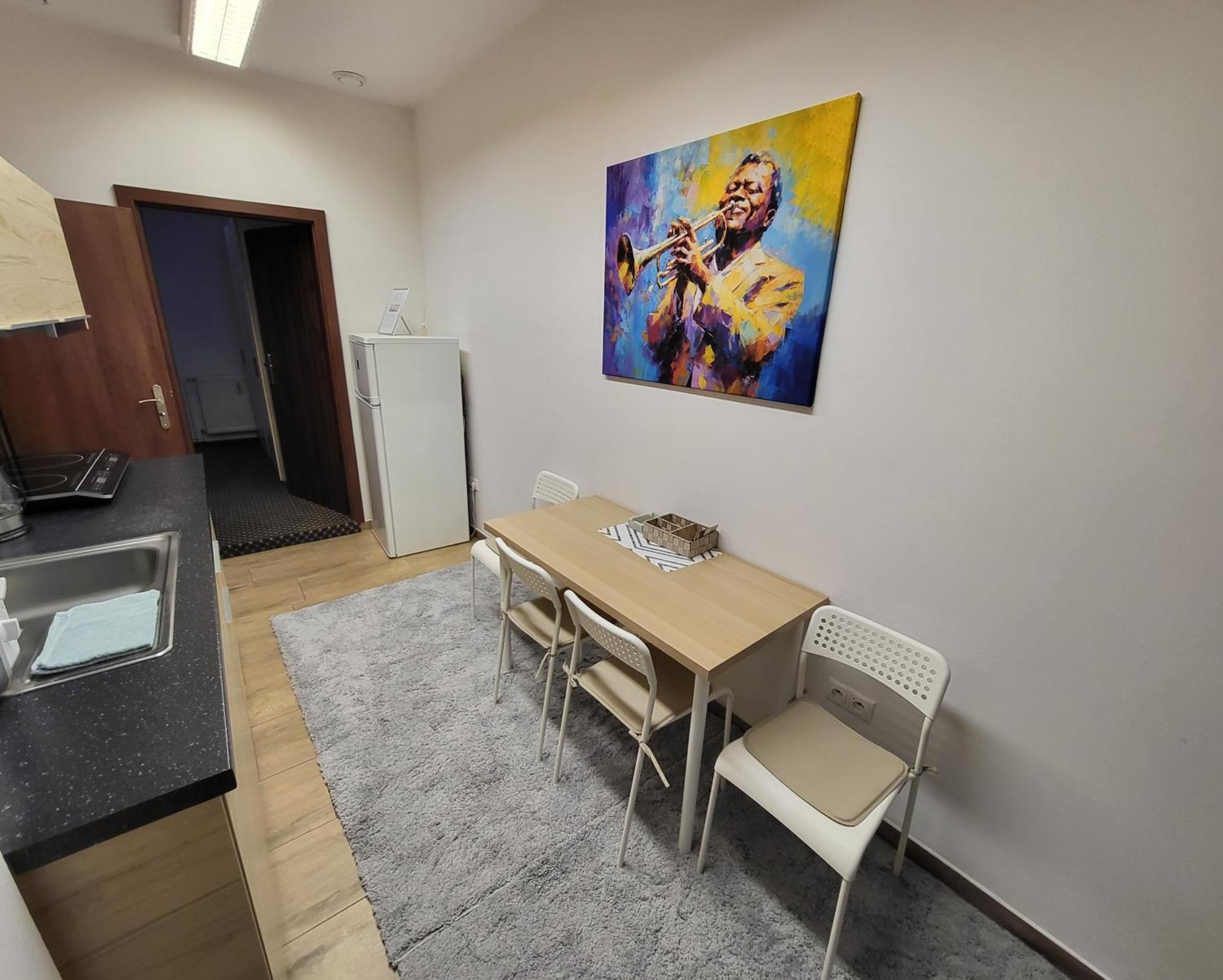 Excellent Apartments In Spa City Center 5 Min Walk From The Colonnade การ์โลวีวารี ภายนอก รูปภาพ