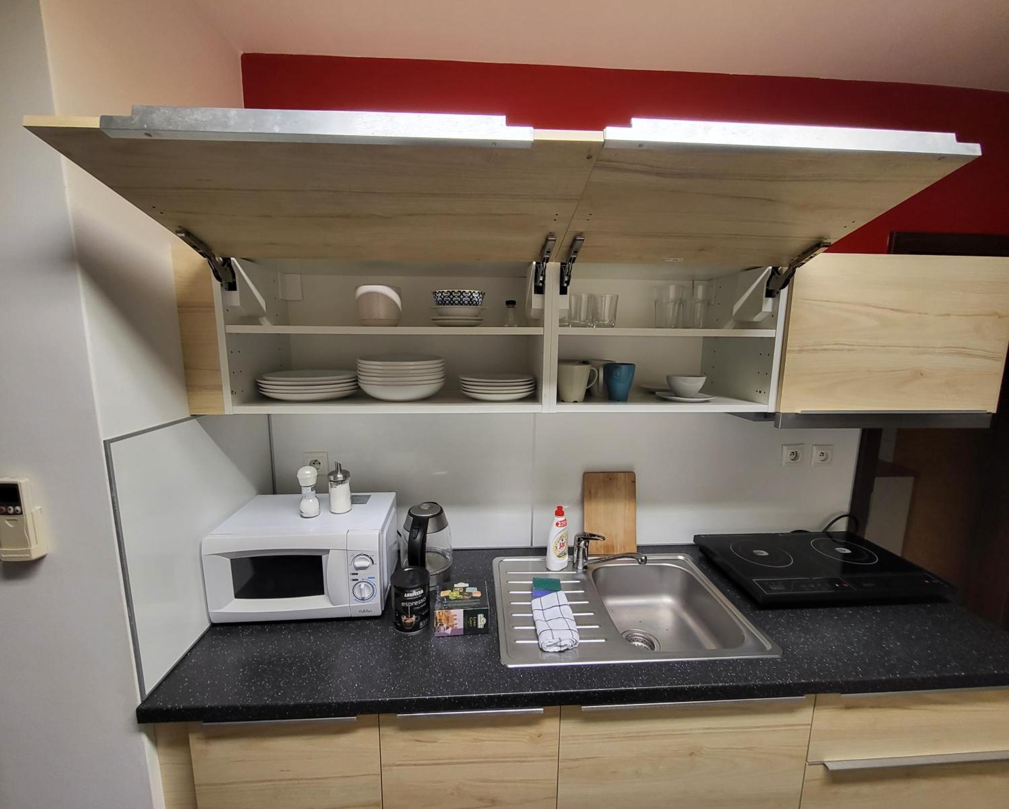 Excellent Apartments In Spa City Center 5 Min Walk From The Colonnade การ์โลวีวารี ภายนอก รูปภาพ